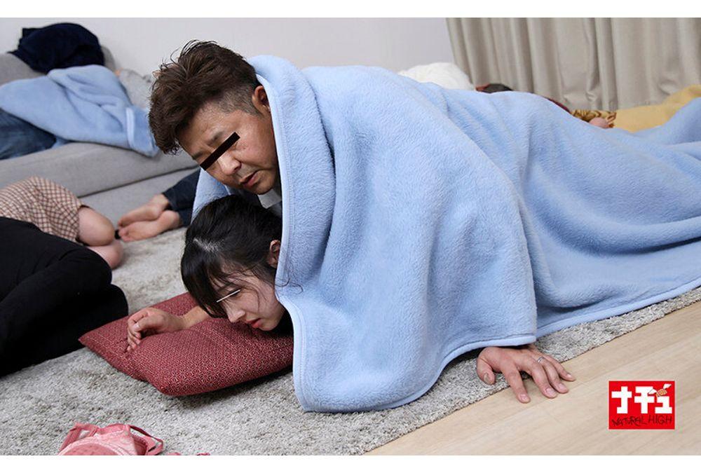 NHDTC-113 A Beautiful Wife Is Turned On By The Pleasure Of Her Father-in-law's 69 Cunnilingus As His Penis Touches Her Troubled Face, And She Can't Help But Wriggle His Big Ass And Take It In Her Mouth. Screenshot 8
