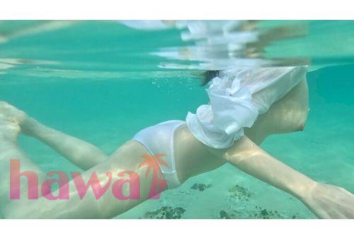 WAWA-022 2nd Anniversary In Hawaii - Pleasant Exposure Of Big Breasts! ! Monami Takarada Monami Screenshot