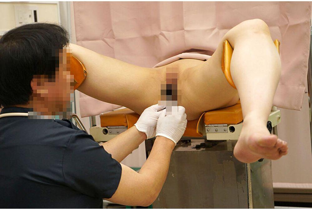 KAM-272 A Dirty Gynecological Examination: A Vicious Gynecologist, Mina Kitano, Examines The Beautiful Wife Who Came To The Clinic For A Checkup Screenshot 13