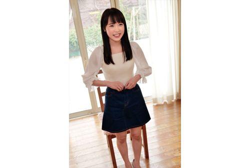 SKMJ-157 Only Newcomer Pure Won! Sensitive Female College Student Raised In Fukuoka, AV Debut Takayama Suzu Screenshot