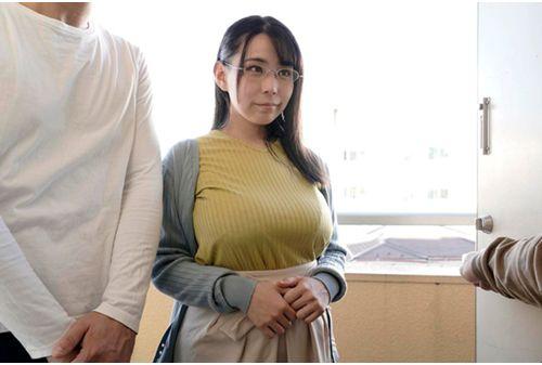 DRPT-001 Strong Until A Sober Busty Married Woman Who Came Next To Me Begs For Insertion ● Yuria Yoshine Who Developed A Nipple Screenshot