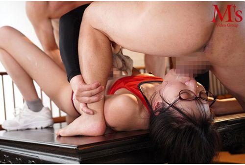 MVSD-650 Midsummer Drug-induced Sex Gangbang Training Camp: Aphrodisiac Condensed Semen Relay! The More You Cum Inside, The More Sensitive You Become! I Was Raped And Gangbanged At The Inn Where The Training Camp Was Held, And I Was Made To Cum Over And Over Again Sui Tsukinoe Screenshot 6