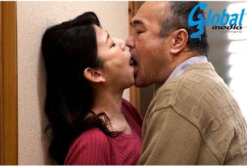 RAF-016 Affair With The Chairman Of The Neighborhood And Forbidden Incest Drama With His Son Asami Kudo Screenshot