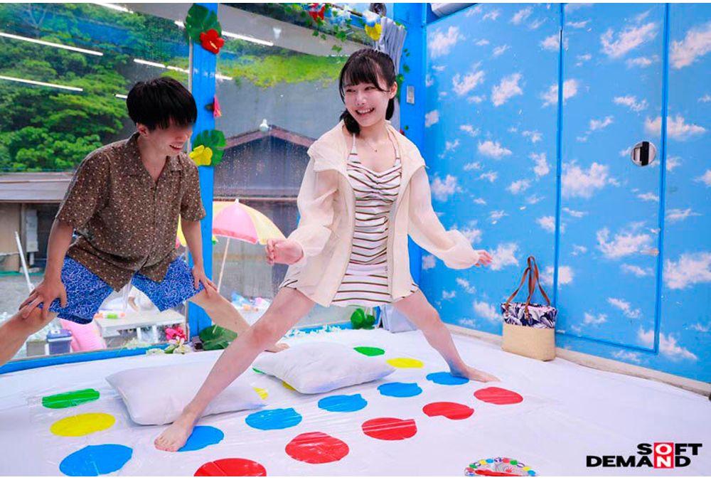SDMM-210 Magic Mirror Van: We Call Out To A Group Of Friendly College Students Hanging Out At The Beach And Invite Them To A Slippery Tsu○ster Game In Their Swimsuits! When Men And Women Rub Their Skin Against Each Other In Close Contact, Will They Cross The Line And Engage In Embarrassing Sex?! Screenshot 8