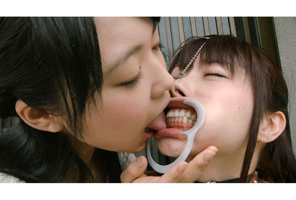 EVIS-595 Outdoor Sex Training Lesbian Screenshot 8