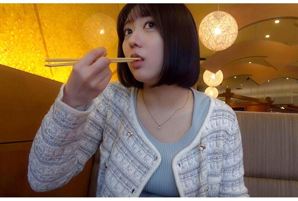 KNMB-122 Mari (23), A Hostess With Gorgeous Legs Who Lets You Cum Inside Her Before She Goes To Work. Screenshot 4