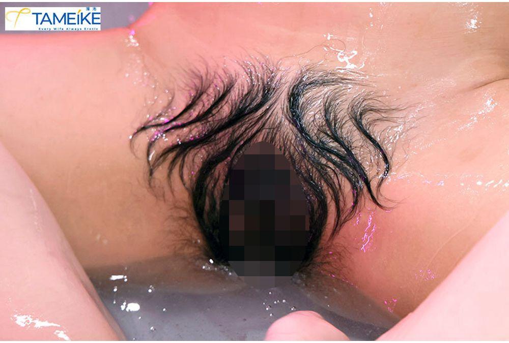 MFYD-188 The Craziest Ever! Holy Water (oasis) X Hairy (jungle) X Vulgar (bitch) - Two Women Go Wild In Lesbian Sex!! Sara Isshiki, Misao Oguri Screenshot 7