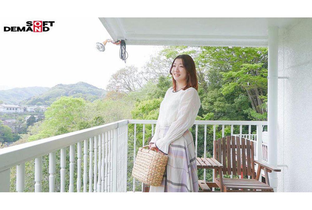 SDNM-560 Mayuka Arisawa, 36 Years Old, Final Chapter: My Loud Moans Have Always Been A Source Of Insecurity, But I Want To Fully Express Them And Feel The Best I've Ever Been In Life, Screaming And Cumming Inside At A Guesthouse In A Small Forest. Screenshot 8