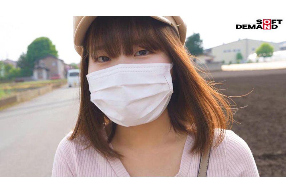 SDTH-042 I Want To Take The Sperm In My Mouth, Chew It, And Taste It! The Most Personable Amateur Girl In Gunma Who Loves To Swallow. 6-month-old Love Hotel Cleaner, Sonoda Sui (pseudonym, 21 Years Old), From ●● Town, Isesaki City, Gunma, Makes Her AV Debut For Two Days And One Night On Her Day Off Work. Screenshot 5