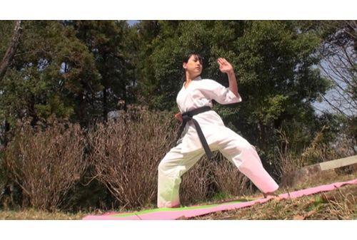 AMY-001 Karate Black Belt Meat Urinal Girl Sakuya Kiyonatsu Screenshot