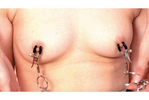 EVIS-410 Lesbian Licking Inflated Erection Nipples Screenshot