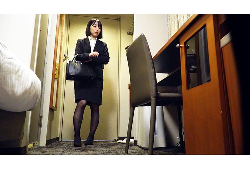 PYM-561 Infiltrating A Business Hotel: Sexual Desires Explode As Women On Business Trips Masturbate - 40 Women Screenshot 5