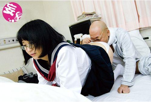 ZBES-004 Despair Eros Adzuki Haruna / Serina Yui / Yukari Uno Hospital Battle Royal Screenshot