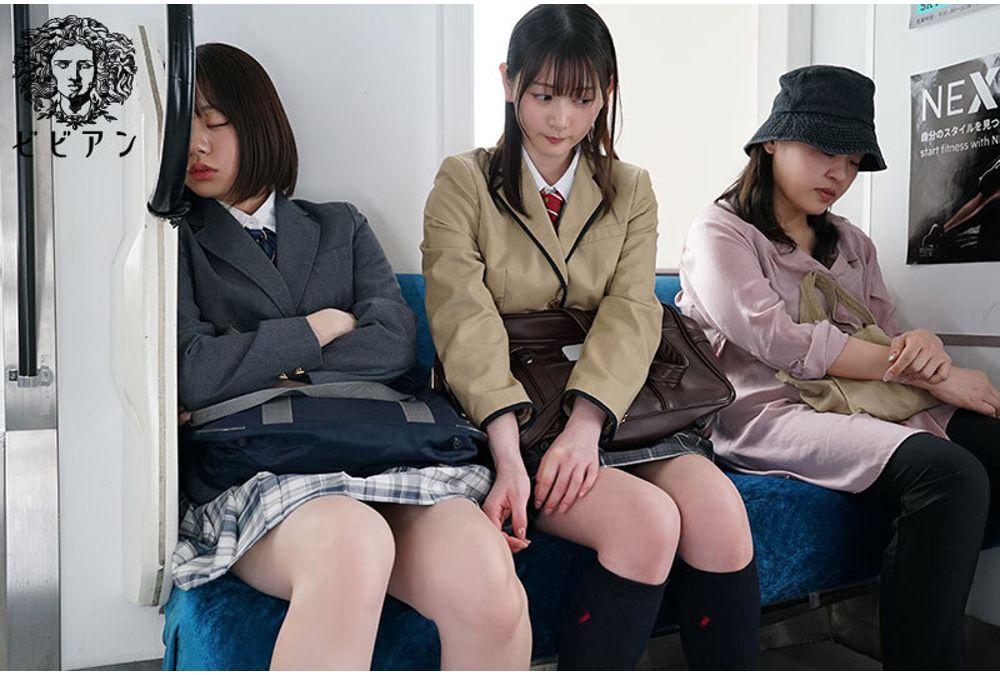 BBAN-603 Going Commando Is Our Secret Signal. Ever Since That Day I Succumbed To Lesbian Temptation, I've Been Having A Secret, Lewd Rendezvous With That Girl From The Next Town Every Morning. Shizuka Akana Ito Screenshot 5
