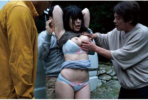 NASH-919 Fierce Married Woman Drama! Outdoor Rape Beautiful Mature Women Who Became Playthings With Desire In A Rural Village 6 People 4 Hours Screenshot