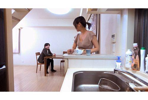 NEO-774 A Large Amount Of Saliva Of A Beautiful Woman Who Enjoys With All Five Senses Hikaru Konno Screenshot