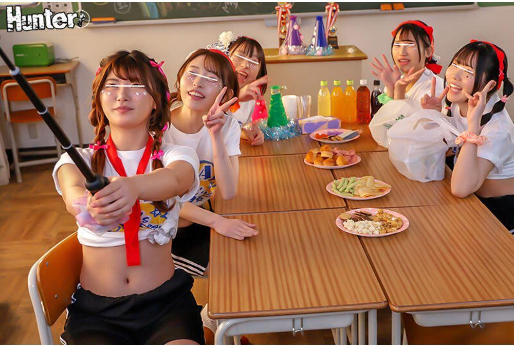 HUNTC-434 After The Sports Festival, The Class's Sexy, Cute Girls Became Open-minded And Had A Youthful Harem Orgy! Men And Women Who Would Never Normally Interact With Each Other Are In A Euphoric Mood And Can Cum Inside Without A Condom! Screenshot 10