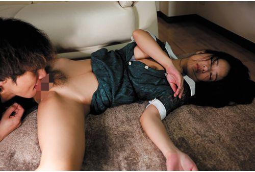NACR-767 Tsuresari Aphrodisiac Pregnant Black-haired Beauty Satomi Suzuki Screenshot