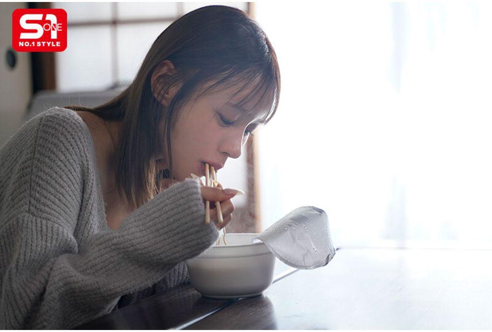SNOS-219 During The New Year's Holiday, A Female Student And An Older Caretaker Were Alone In An Old Student Dormitory... The Forbidden Situation Aroused The Middle-aged Man's Cock, And The Young Girl's Pussy, Wanting To Fill Her Loneliness, Was A Perfect Match, And They Continued To Unite. Kodama Nanami Screenshot 6