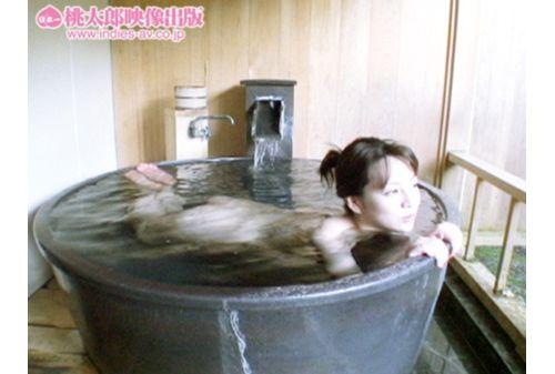 ALD-633 Eggplant 12 People Hot Spring Out Best Married But In Yukemuri Affair Remains Screenshot