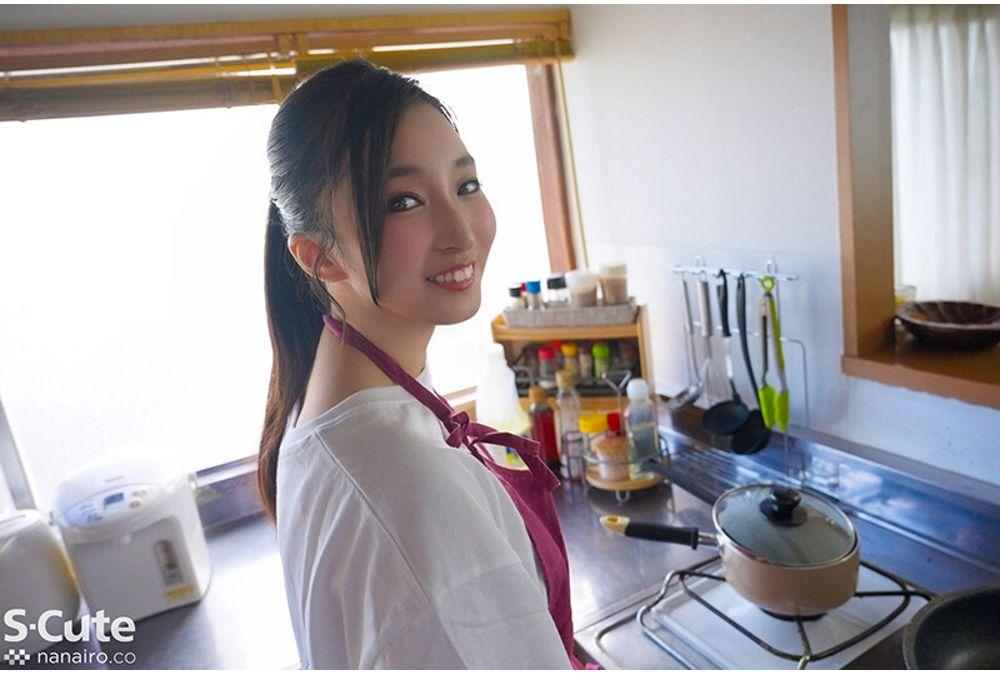 SQTE-639 When Tsukino Kasumi Asked, "Would You Like To Eat? Take A Bath? Or Me?" It Was Even More Erotic Than I Imagined. Screenshot 10