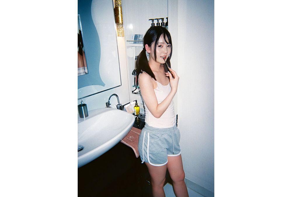 JERA-046 My Co-worker, A Junior Colleague, Invited Me For A Drive To Minoshima Meguri, And We Went To A Love Hotel. She Didn't Want Her New Boyfriend To Think She Was A Pervert, So Out Of Curiosity, She Tried Drinking Semen For The First Time. She Got Excited By The Taste Of The Semen And Swallowed It Multiple Times, And He Ejaculated Inside Her, Throughout The Night. Screenshot 8