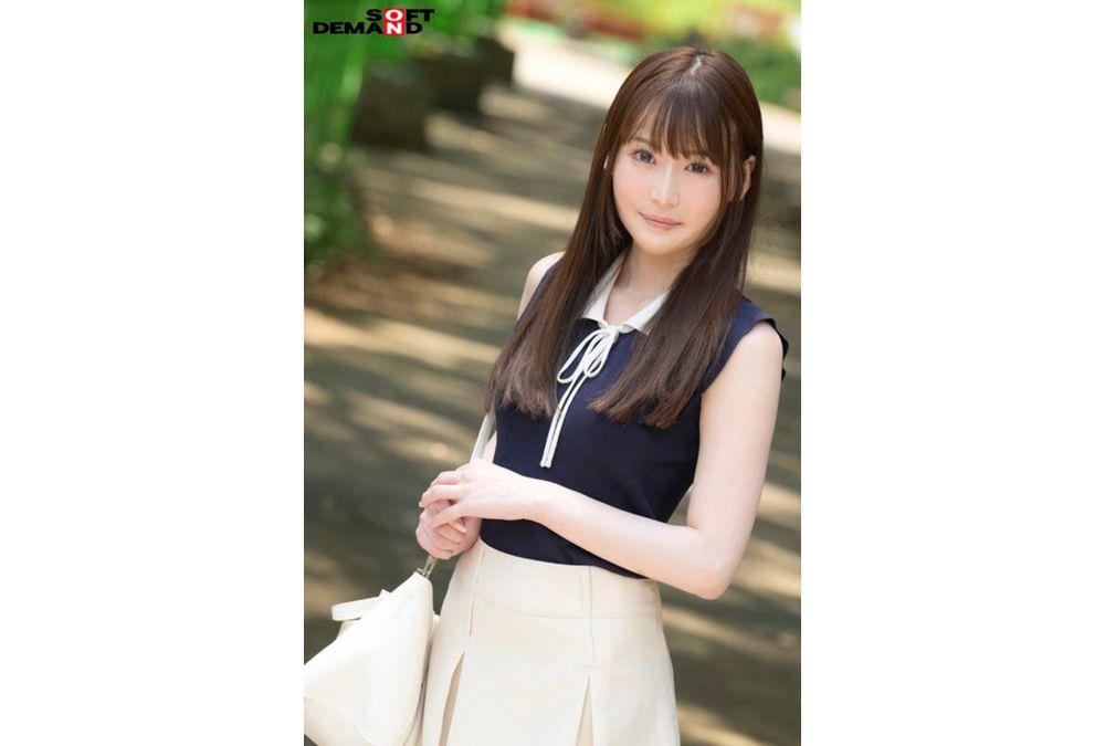 MOGI-145 [First Shoot] A Dirty College Girl Working Part-time At A Drugstore, With A Shocking Contrast Between Her Innocent Looks And Her Strong Sexual Desire, Leaves Her Hometown And Experiences "real AV Sex" And Awakens. Kasumi, 22, Takase Kasumi Screenshot 8