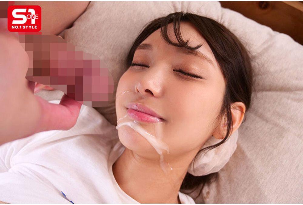 SONE-918 This Is The Dream Of A Facial! My Super Beautiful Sisters, Born From My Father's Remarriage, Receive My Cum Every Day On Their Beautiful Faces. Screenshot 7