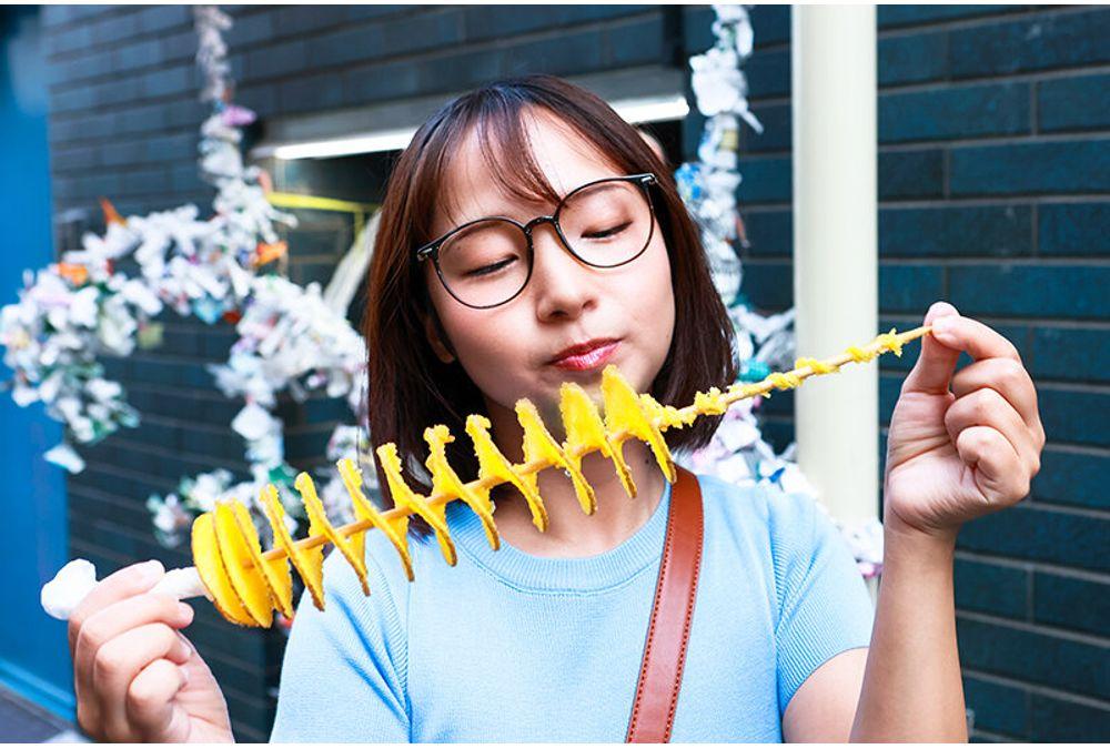 TNJS-004 Naturally Busty Country Girl's Braless Tokyo Tour - Natsuzuki-chan (G Cup, 93cm) Hoshino Natsuzuki Screenshot 13