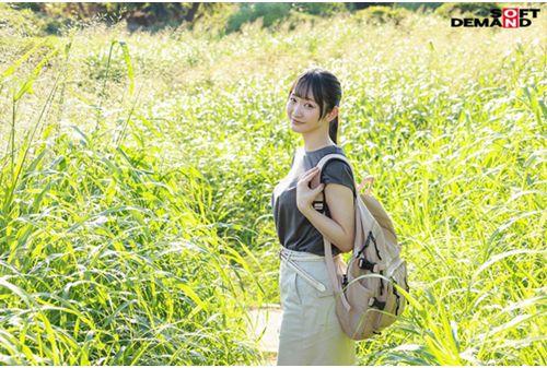 SDNM-498 Is It Too Much To Spoil Your Kids By Buying Them A Game Console Each? Yuzuki Momoi, 34 Years Old, Amateur Housewife Makes Her AV Debut Screenshot 5
