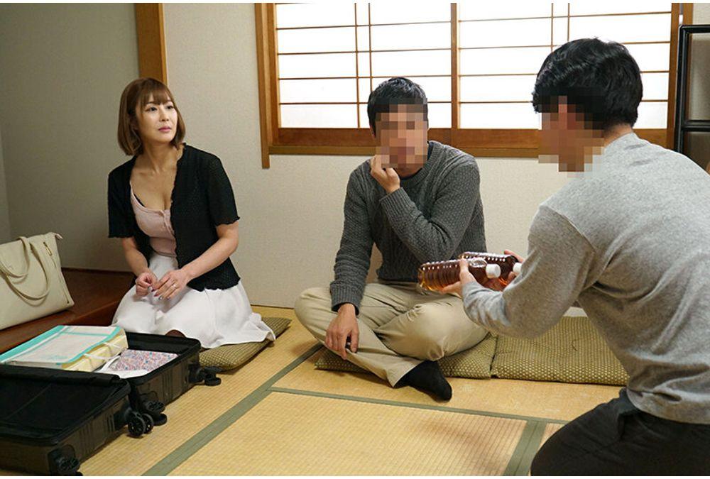 KAM-263 Minpaku Real Voyeur Private Lodging Couples Unconscious Rape Guest List File No.5 Ayumi Natsukawa Screenshot 11