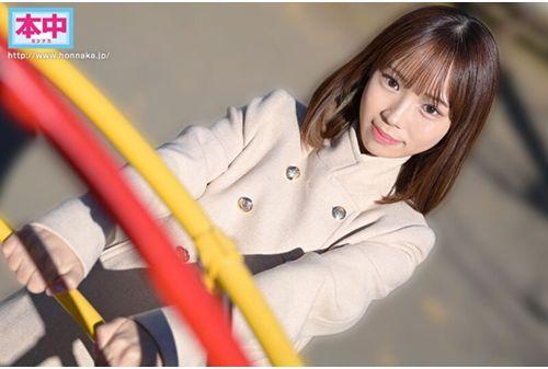 HMN-700 Newcomer: This Female College Student From A Prestigious Women's University Has A Beautiful Ass When She Takes Off Her Clothes!! When She Puts On A Thong, Her Nipples Become Hard And She Shakes Her Hips In Her Cowgirl Creampie Debut!! Fuu Torai Screenshot 7