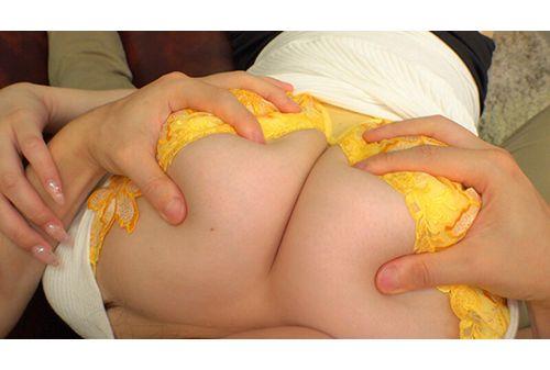 DOKS-635 While Being Stared At By A Paifre, I Squeezed Her Breasts Screenshot 14