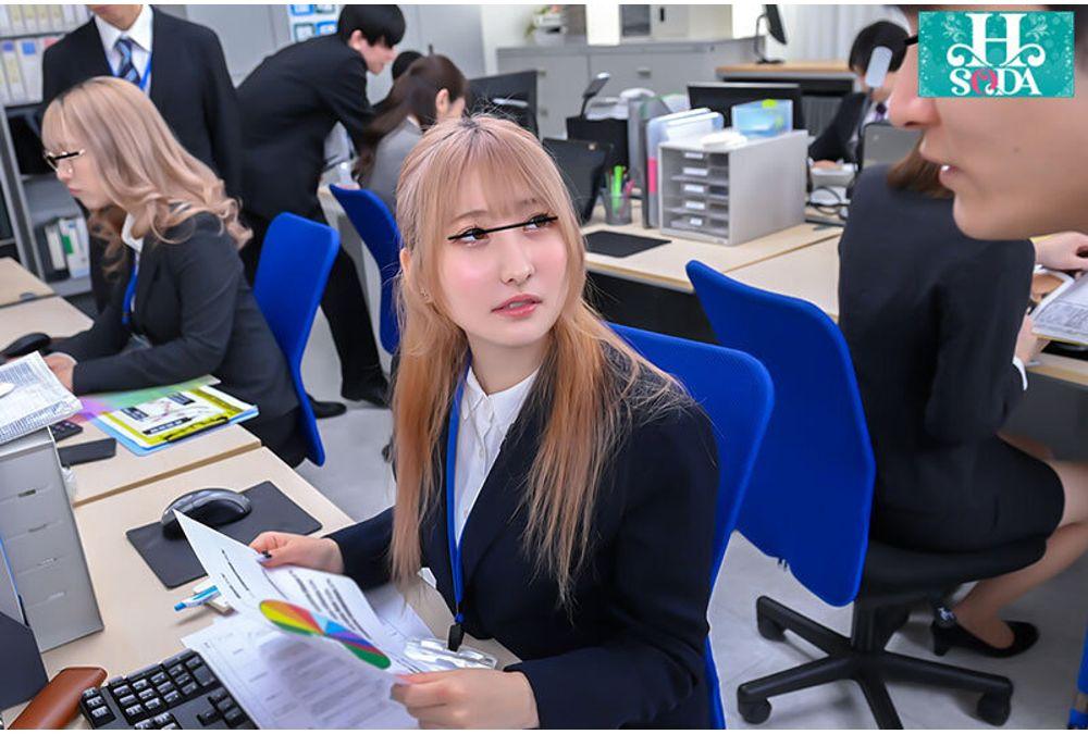 HSODA-078 A Student Is Working At A Company For A Trial Period. Internship It's Normal To Have Dirty Things Whispered In Your Ear, To Have Your Butt Touched Lightly, To Have Your Breasts Fondled In The Confusion... Right? This Is What Society Is Like. If You Get A Job, You'll Be Sexually Harassed Every Day, So You'd Better Get Used To It Now... Screenshot 9