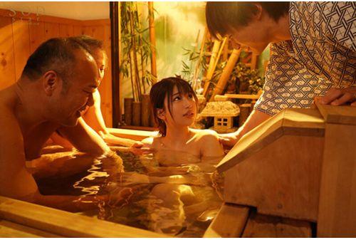 STARS-393 Mixed Bathing Employee Trip NTR When I Went To A Private Family Bath With My Seniors From A Company That Likes Hot Springs, My Wife Was Messed Up ... Mahiro Tadai Screenshot