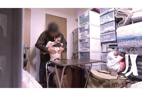 C-2846 Please Cuckold My Wife. A Collection Of Rare Videos From The Archives [11] Screenshot 14