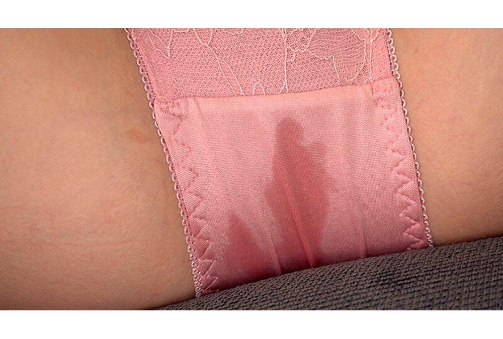 USAG-096 For Secretly Perverted Amateur Girls Only!! If You Can Keep Your Panties Dry While Being Shown A Man's Fully Erect Cock For 10 Minutes, You Win A Prize! However, If Even A Small Stain Appears, You'll Be Punished With A Cum-in-her-pussy Sex Game!! Screenshot 11