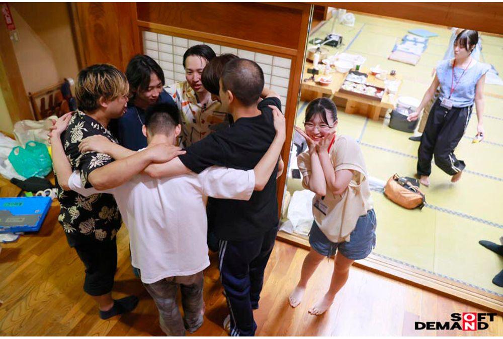 SDJS-347 A Freelance SOD Female Employee And Six Real Virgins. The Most Exciting First Time Of The Summer. Screenshot 7