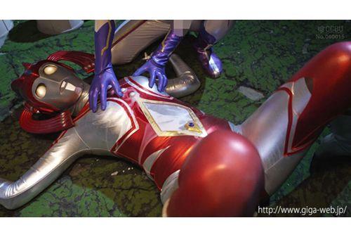 GRET-47 Giant Heroine Part 1 Hyper Mommy Screenshot 14