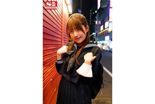 SSNI-988 Nowadays Girls I Met On The Net ● Secret Meeting Of Raw And Uniform-loving Father Sayaka Otoshiro Screenshot
