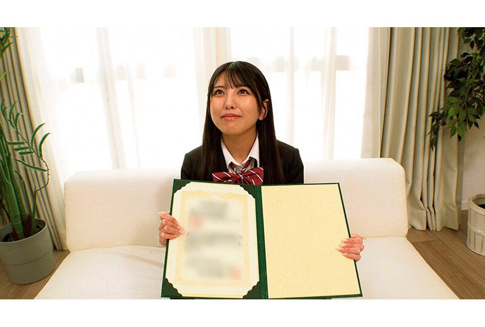 NGHJ-049 She Was A High School Girl Until 3 Minutes Ago! ~2026~ Immediately After The Graduation Ceremony, A Massive Bukkake Is Performed On Her Memorable Uniform For The First Time! She Is Showered With Thick Sperm That Has Accumulated And Is Soiled, And Her Whole Body Is Covered In Sperm! She Is Aroused By The Smell Of Dick Juice And Has Raw Creampie Sex! Screenshot 13