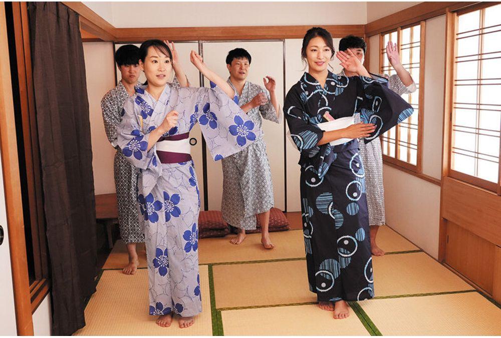 NGOD-296 A Yukata Wife Falls Into The Cool Of Summer While Rehearsing For The Summer Festival Bon Odori... She Gets Shoved Into Her By The Glossy, Thick Cocks Of The Local Gentlemen... Reiko Kobayakawa Screenshot 8