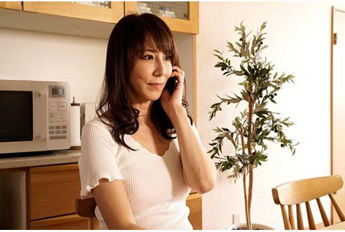 NKKD-165 Wife Sawamura Reiko Who Was Enticed By A Bad Housewife In The Neighborhood And Made Her Name Registered In A Moguri's Apartment Wife Prostitution Circle Screenshot