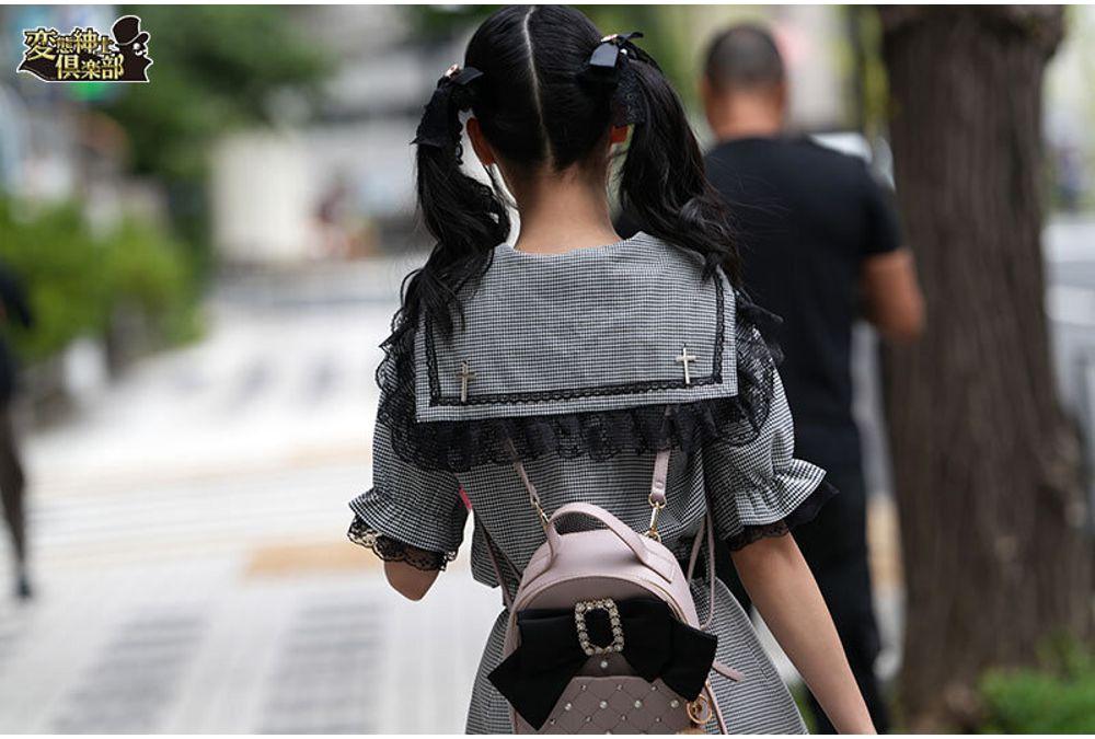 CLUB-913 Tracking Voyeurism: Landmine-type JD Kidnapping And Sex Screenshot 7