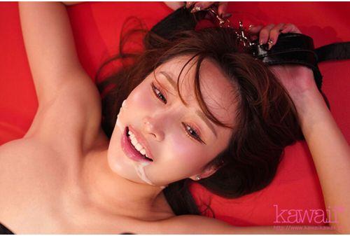 CAWD-845 [Sexual Harassment Bar NTR] My Beloved, Beautiful And Pure Girlfriend's True Nature Was Brought Out By Some Strange Men. I Let My Girlfriend Of 5 Years Cuckold Me Out Of Curiosity, And She Unexpectedly Awakened To Her Lust. I Couldn't Believe My Eyes As I Cried And Got A Boner. Mayuki Ito Screenshot 5