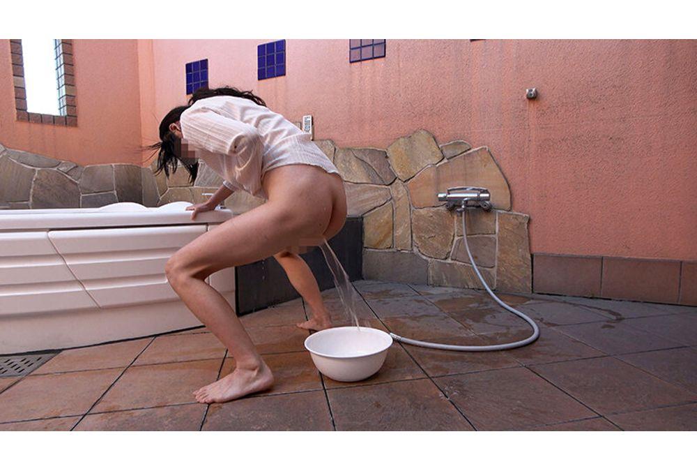 ACZD-256 The Story Of Naomi, An Elite Researcher Who Was Reduced To The Lowest Class Of Coprophagia. Screenshot 10