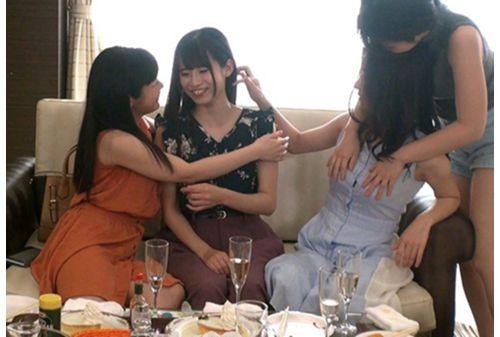 LZDQ-021 A Good Friend Girls' Association That Was Enthusiastically Invited By A Friend And Participated For The First Time. Actually, It Was An Orgy Lesbian Circle That Was Held Regularly, And At The Same Time As The Toast, "It's Kind Of A Suspicious Atmosphere" Screenshot