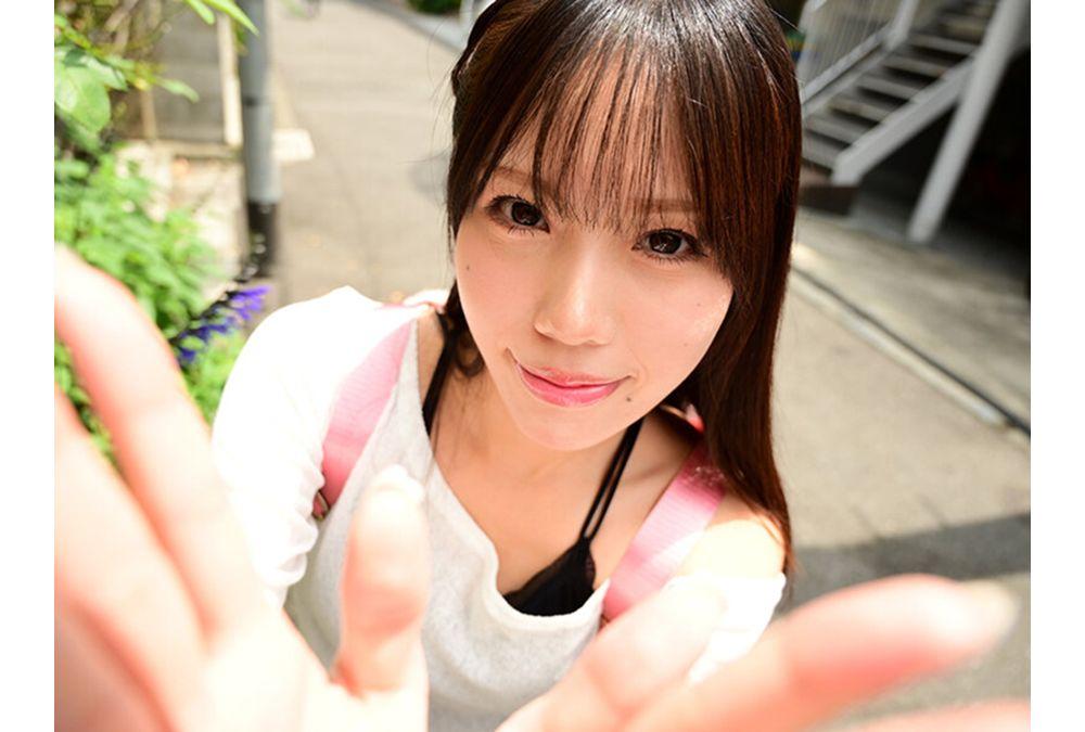 GVH-801 A Life Of Blowjobs And Swallowing With A Girlfriend Who Loves To Lick. Momo Fukuda Screenshot 11