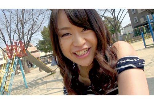 URDT-009 ♪ NIIYAMA Maple Shot Dating And H NIIYAMA Maple In Full Clothes Screenshot