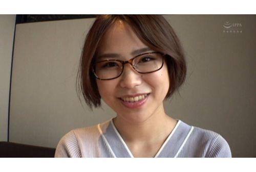 APOD-040 Big Tits Glasses Girls Are Excited About A Remote Vibe Walk And Seriously Cum With Raw Vaginal Cum Shot SEX! Megu Screenshot